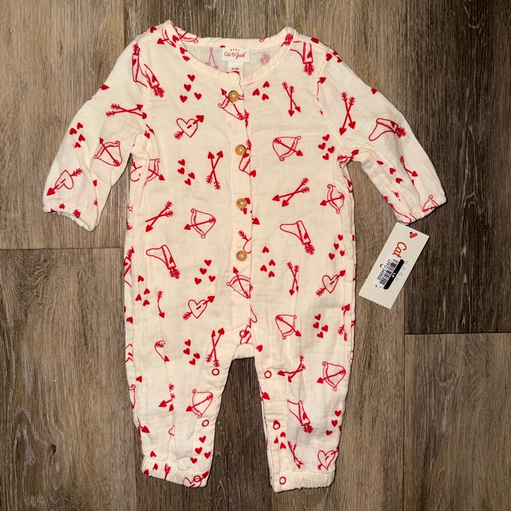 NWT Cat & Jack Heart Outfit LOVE